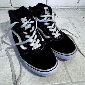 VANS Youth boy/girl size 4.5 hi-top, lace-up black sneakers